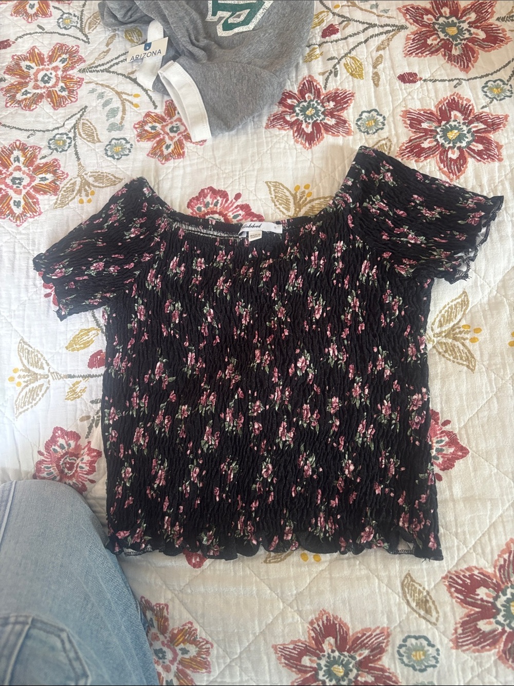 Smocked Black Floral Off-Shoulder Crop Top - Small